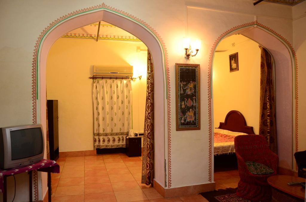 Hotel Burja Haveli Alwar Exterior photo