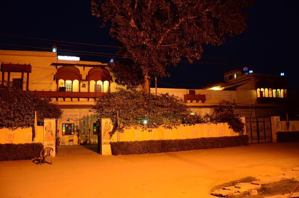 Hotel Burja Haveli Alwar Exterior photo